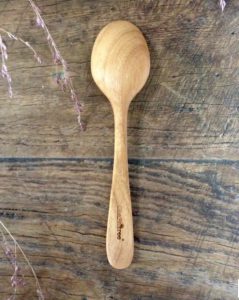 CUILLERE EN BOIS 